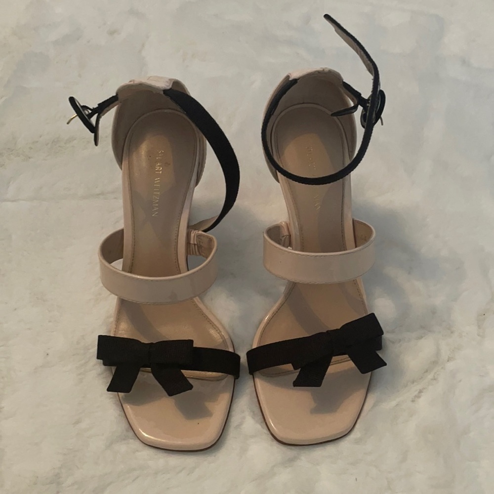 Stuart Weitzman patent leather cream